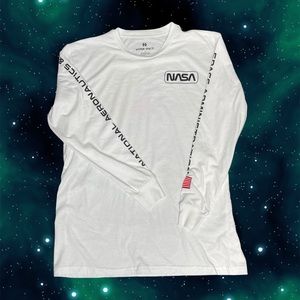 Preloved Hyperspace 🪐 NASA 🚀Psychedelic Astronaut Long Sleeve